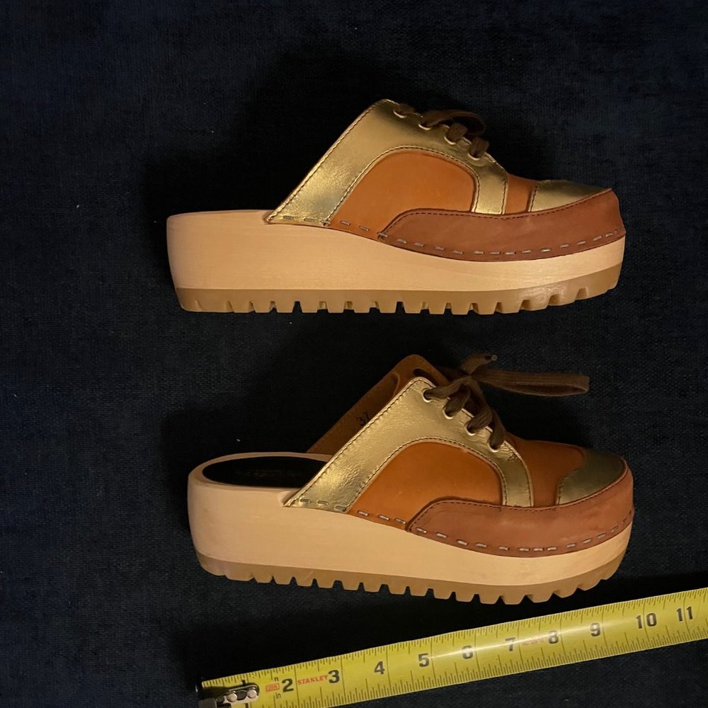Hasbeens Clog Sneakers Swedish completely new Never Worn!